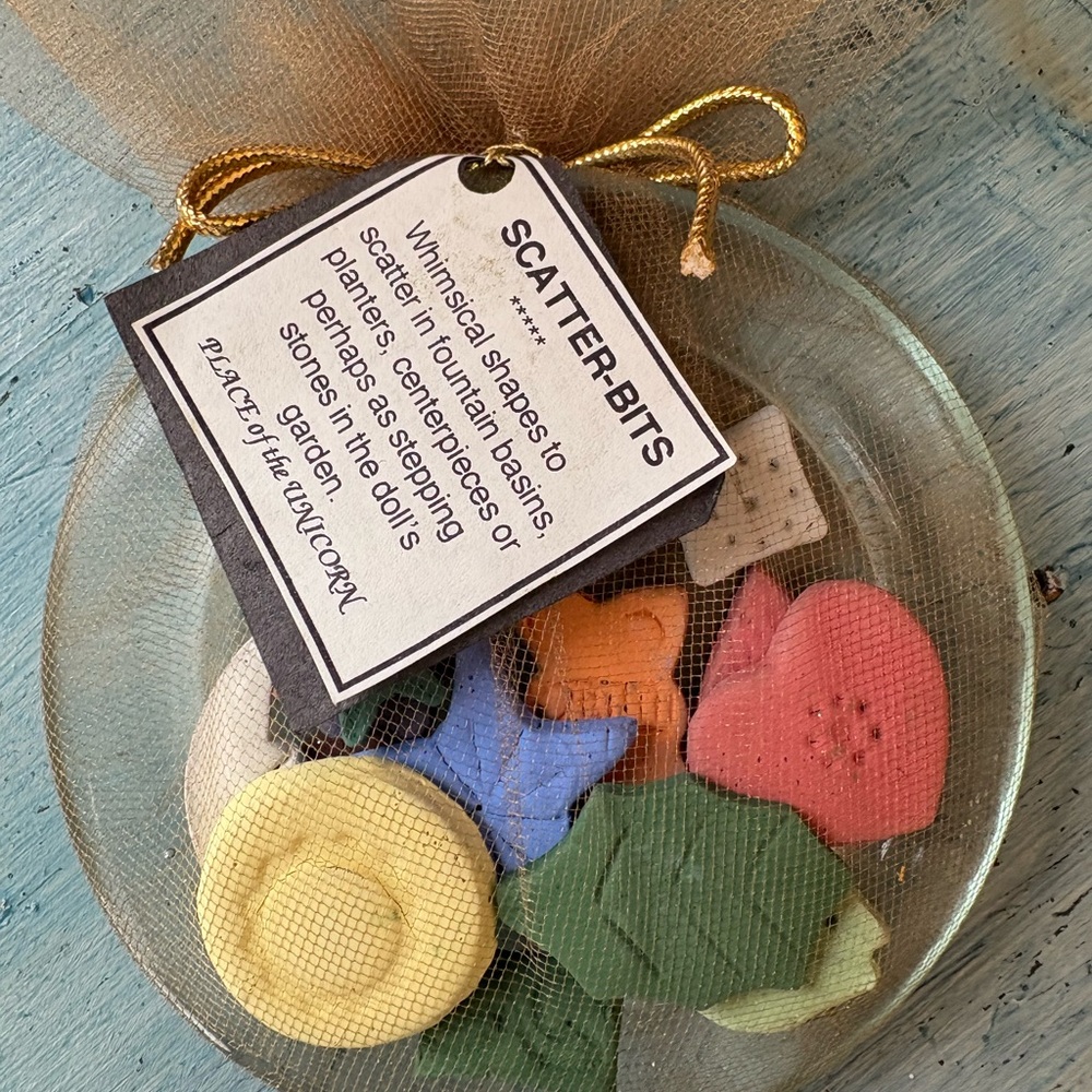 Colorful Clay/Pottery “Scatter-Bits” Set on a Glass Dish - Picture 6 of 7